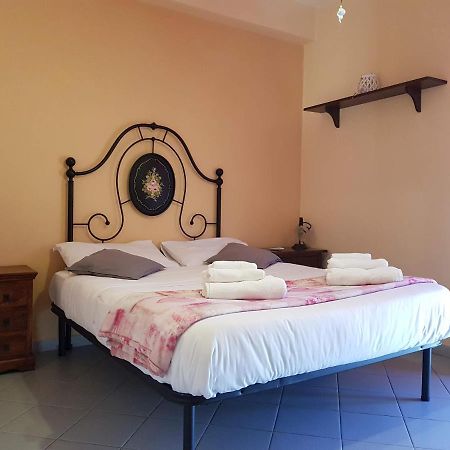Apartamento Il Tuppo - Al Centro In Cima Mesina Exterior foto