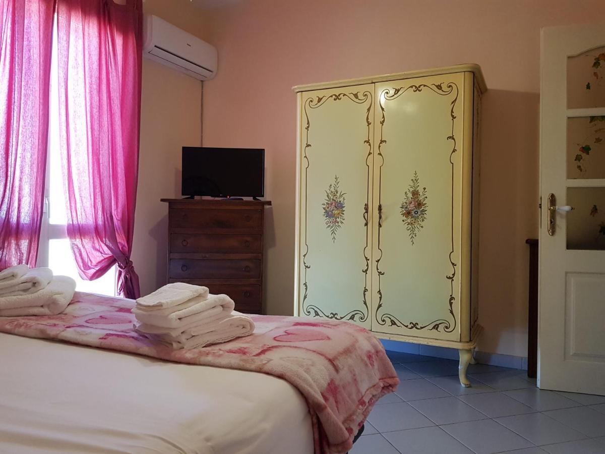 Apartamento Il Tuppo - Al Centro In Cima Mesina Exterior foto